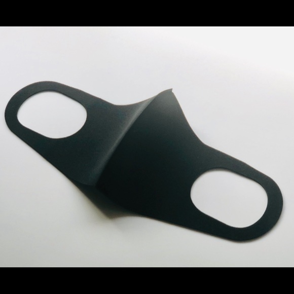 mask - Picture 4 of 4